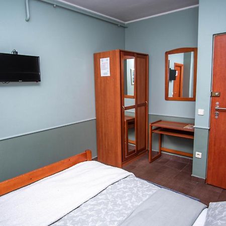 Sobe Amadeus Otel Sesvete Dış mekan fotoğraf